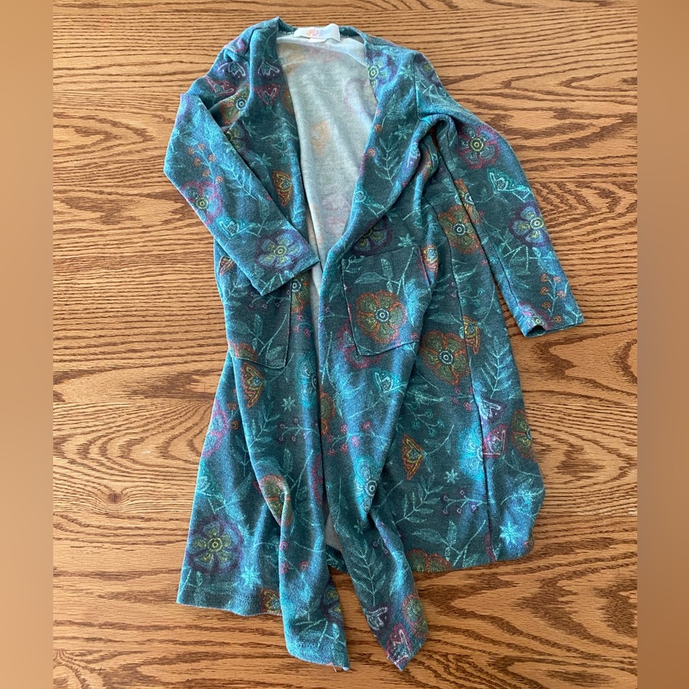 LulaRoe duster. Size 2. Girls